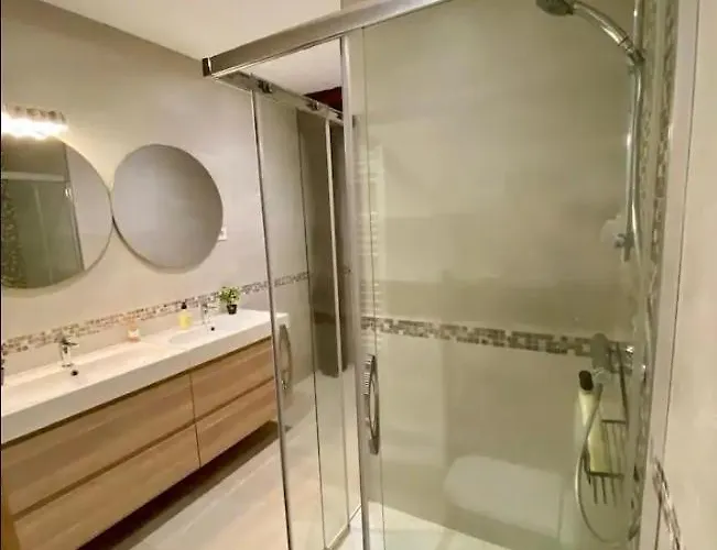 Habitación En Con Zonas Comunes Compartida Hp Quarto em Acomodações Particulares *