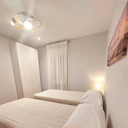 Habitación En Con Zonas Comunes Compartida Hp * Bilbao